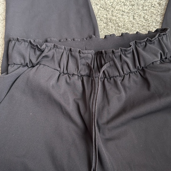 Lululemon 7/8 High Rise Pant - Picture 2 of 5